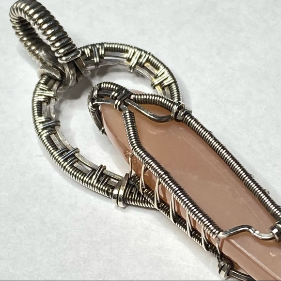 Sterling Silver Pendant 925 Wire Wrapped Point Cut Peach Moonstone 2 3/4 - Picture 10 of 11